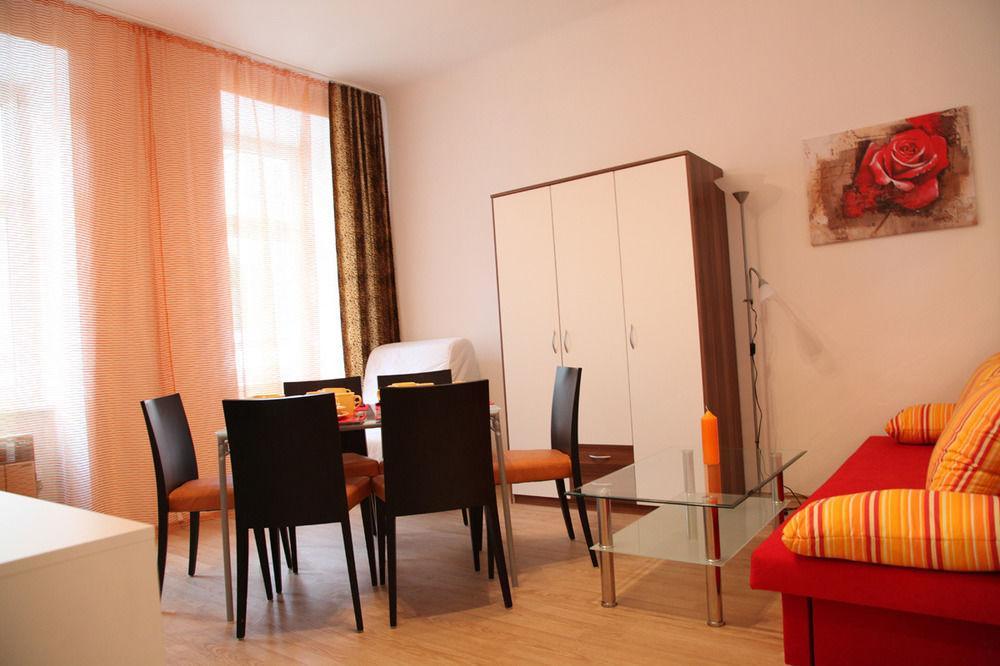 Raisa Randhartingergasse 12 * Vienne